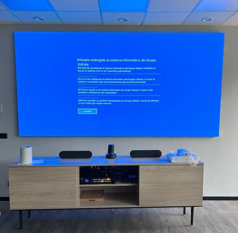 Pantalla sala de reuniones